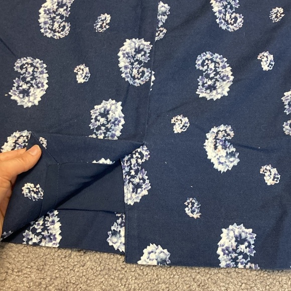 The limited blue paisley Pencil Skirt - Picture 3 of 3